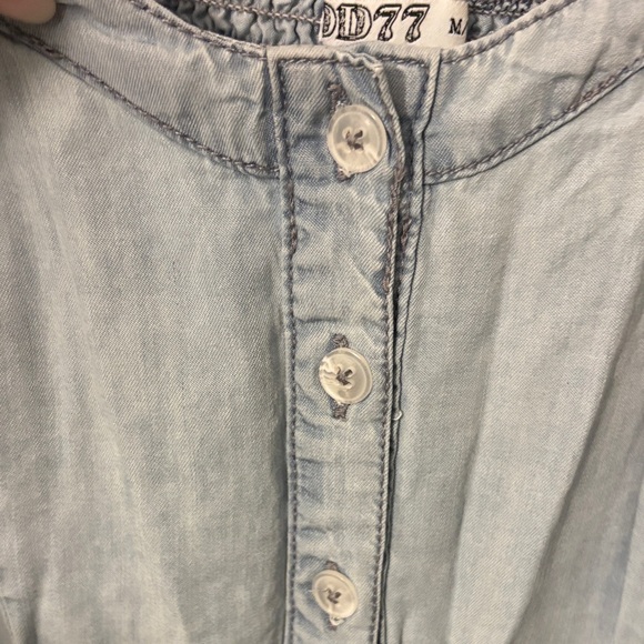 Elegant Light Blue Denim Midi Dress - Picture 3 of 8